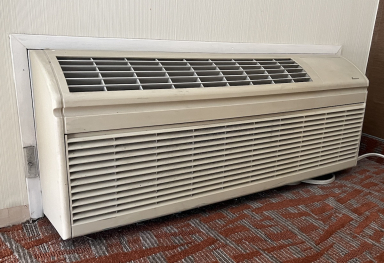 PTAC Air Conditioner / Heater (Used)