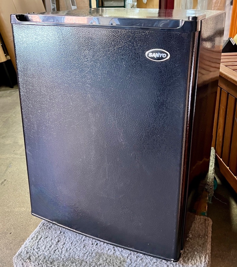 Used Hotel Mini-Fridges: Hotel Surplus